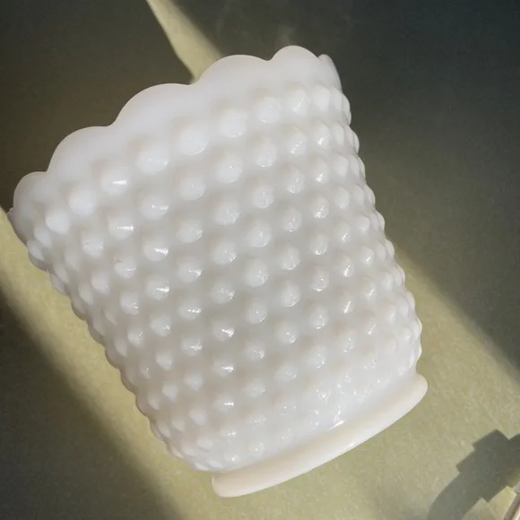 Vintage Fire king oven ware small milk glass hobnail dish A12 - Picture 12 of 12